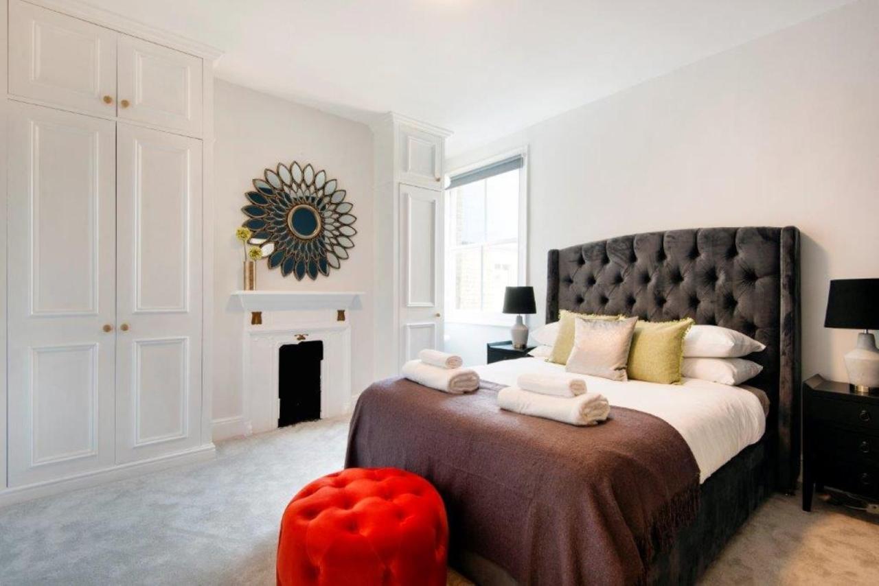 Modern Family Home In London Close To Amenities And Train المظهر الخارجي الصورة
